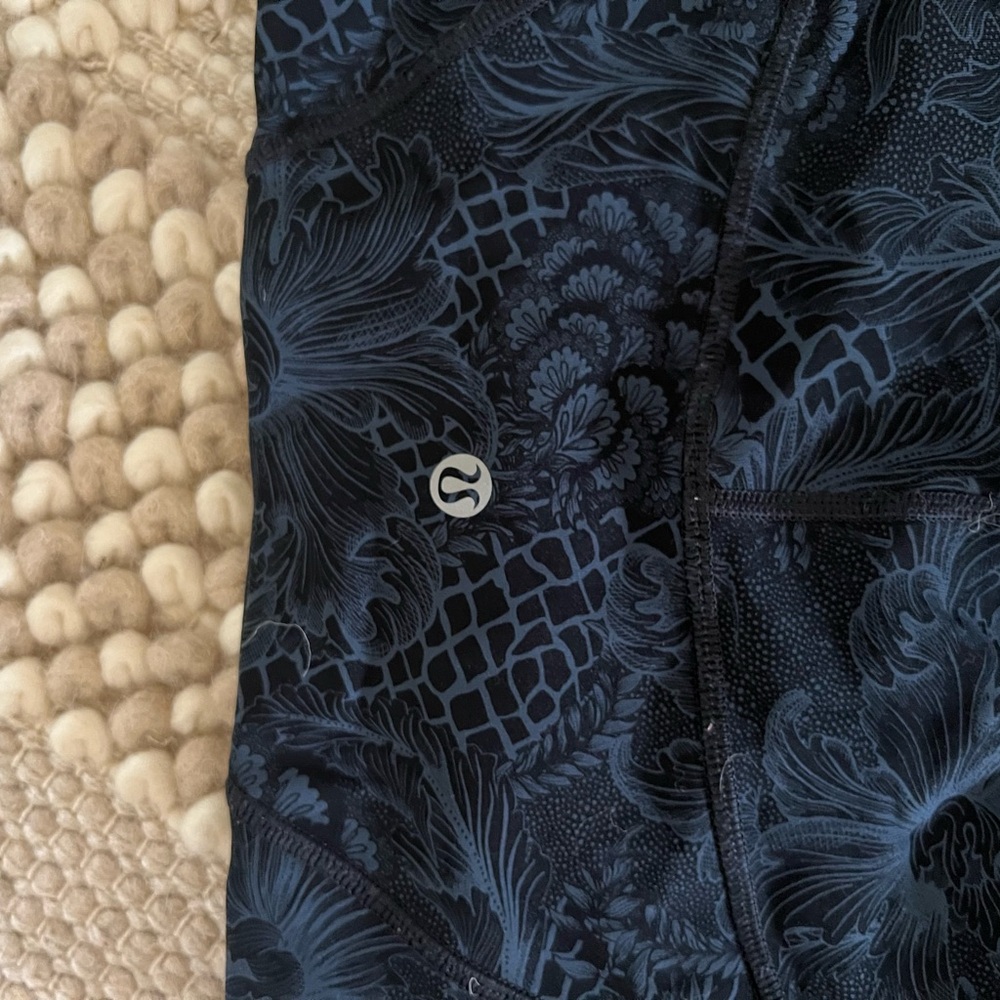 Lululemon Floral Patterned Leggings